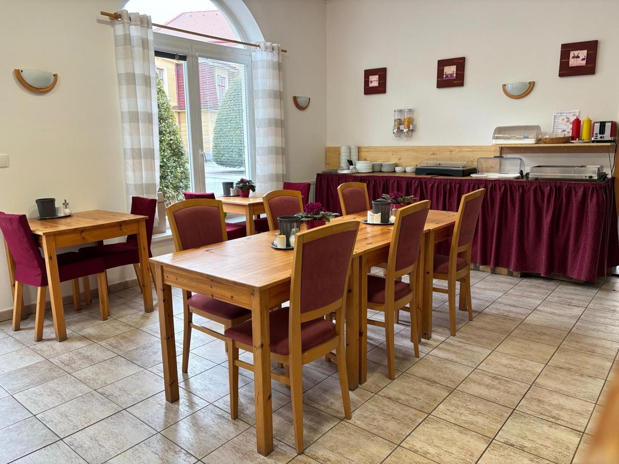 Hotel Pangea Telč المظهر الخارجي الصورة